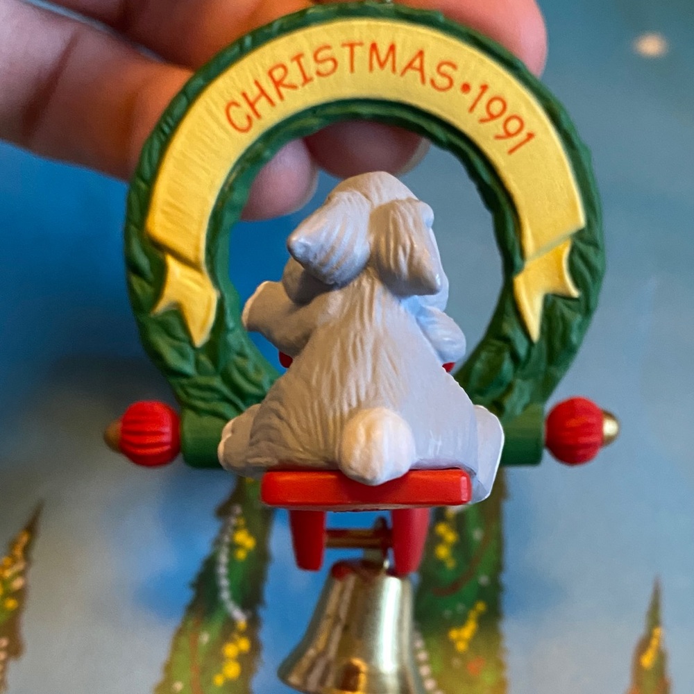 Vintage Across the Miles Bunny Ornament - Picture 5 of 5